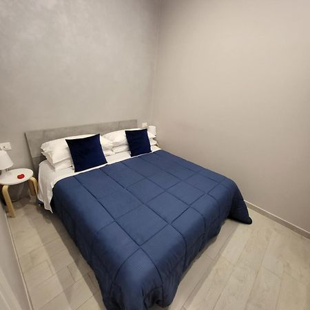 Casa Vacanze Manthy Posizione Centrale Bari Esterno foto