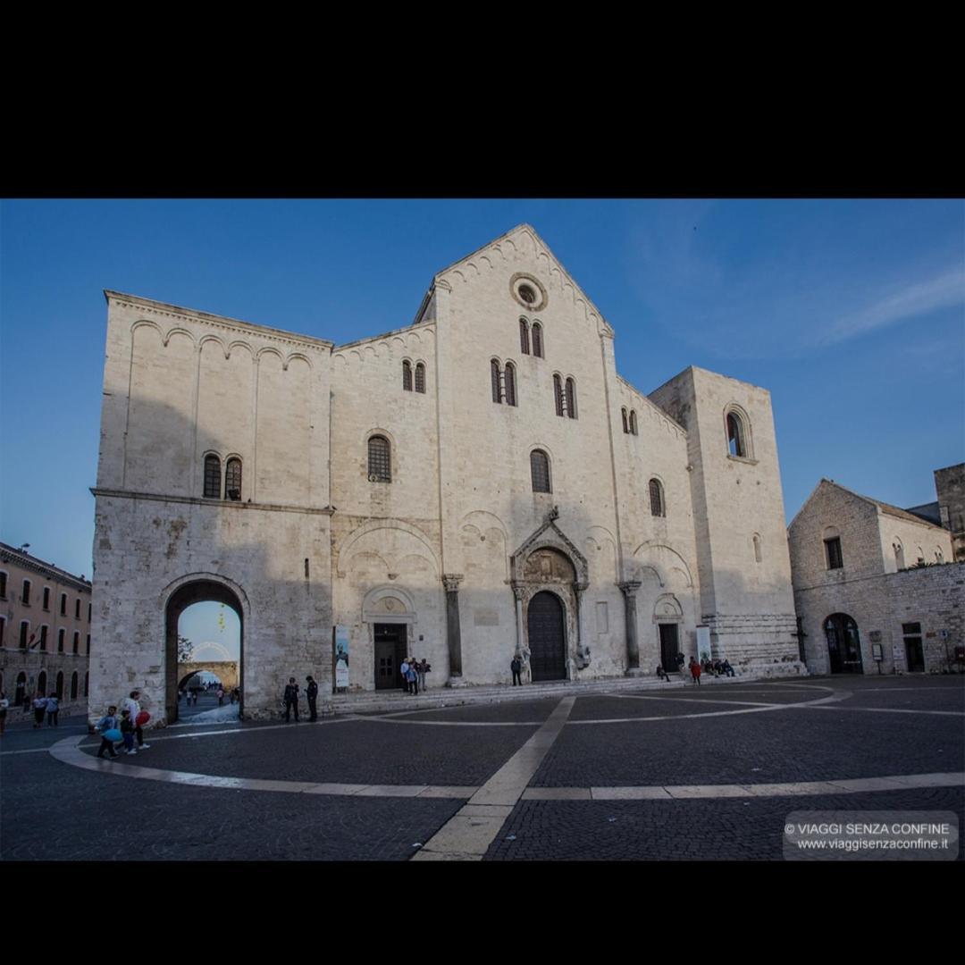 Casa Vacanze Manthy Posizione Centrale Bari Esterno foto