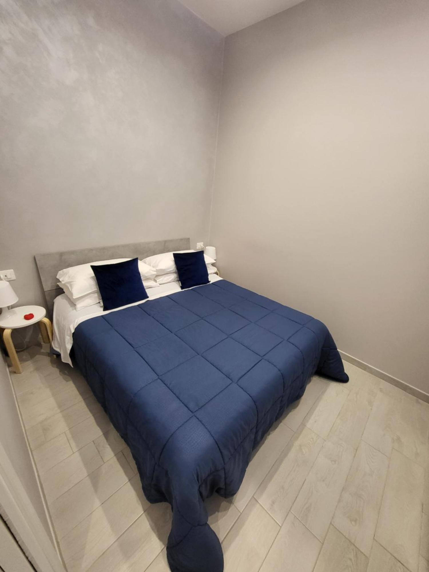 Casa Vacanze Manthy Posizione Centrale Bari Esterno foto